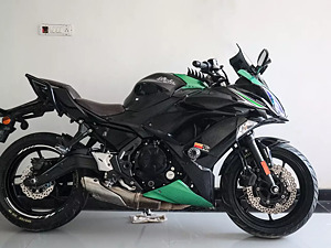 Second Hand Kawasaki Ninja Standard in Delhi