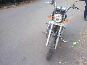 Second Hand Royal Enfield Thunderbird Disc Self in Vapi