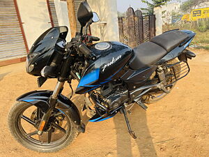 Second Hand Bajaj Pulsar Twin Disc - ABS - BS IV in Bilaspur