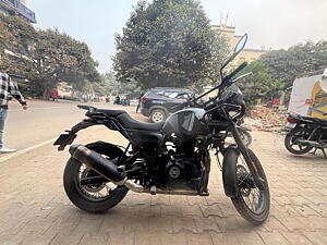 Second Hand Royal Enfield Himalayan Sleet Black in Gurgaon