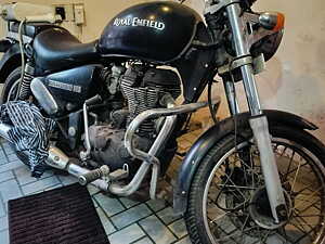 Second Hand Royal Enfield Thunderbird Standard in Raipur