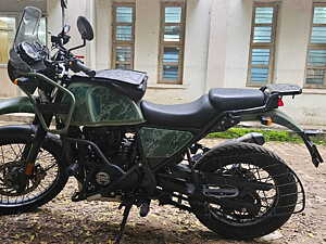 Second Hand Royal Enfield Himalayan Pine Green and Dune Brown in Tirunelveli