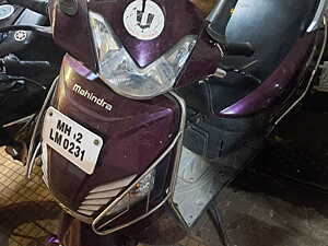 Second Hand Mahindra Gusto VX in Pune