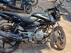 Second Hand Bajaj Pulsar Single Disc in Kasaragod