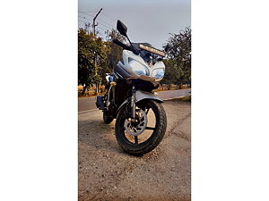 Second Hand Yamaha Fazer - 2009-2016 Standard in Greater Noida