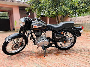 Second Hand Royal Enfield Bullet Standard in Saharanpur