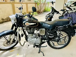 350 Bikes Royal Enfield Classic 350 Second Hand Showroom Used