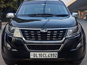 Second Hand Mahindra XUV500 W11 in Delhi