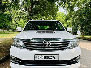 Second Hand Toyota Fortuner 3.0 4x2 AT in Chandigarh