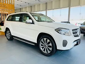 Second Hand मर्सिडीज़ बेंज़ जीएलएस 350 डी in अहमदाबाद