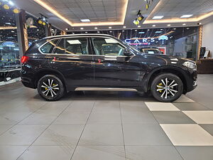 Second Hand BMW X5 xDrive 30d in Lucknow