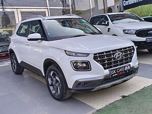 Second Hand Hyundai Venue SX 1.4 CRDi in Lucknow