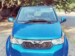 Second Hand Mahindra e2o Plus P6 in Nashik