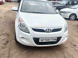 Second Hand हुंडई i20 एरा 1.4 crdi in मेरठ