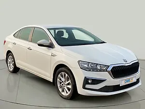 Second Hand स्कोडा स्लाविया एम्बिशन 1.0 लीटर टीएसआई एमटी in नाशिक
