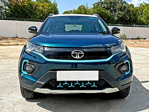 Second Hand Tata Nexon EV XZ Plus LUX in Ahmedabad