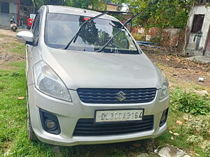 Second Hand Maruti Suzuki Ertiga Vxi CNG in Meerut