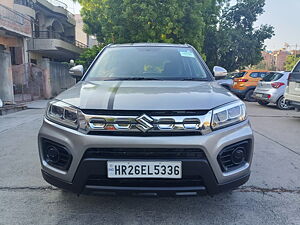 Second Hand Maruti Suzuki Vitara Brezza VXi in Delhi