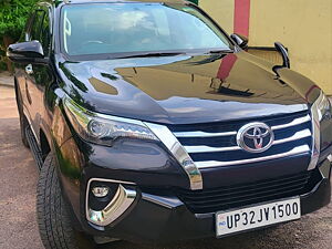 Second Hand Toyota Fortuner 2.8 4x2 AT [2016-2020] in Lucknow