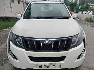 Second Hand महिंद्रा XUV500 w10 in देहरादून