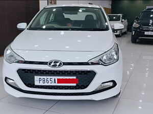 Second Hand Hyundai Elite i20 Sportz 1.4 CRDI in Chandigarh