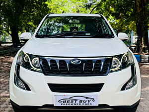 Second Hand महिंद्रा XUV500 w10 in कोलकाता