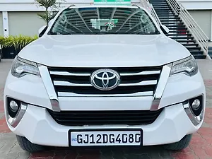 Second Hand Toyota Fortuner 2.8 4x4 AT [2016-2020] in Rajkot