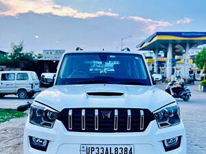 Second Hand Mahindra Scorpio S10 in Lucknow