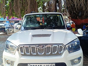 Second Hand Mahindra Scorpio S3 2WD 7 STR in Patna