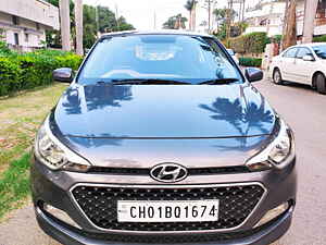 Second Hand हुंडई एलीट i20 मैग्ना 1.4 crdi [2016-2017] in चंडीगढ़