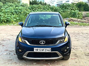 Second Hand Tata Hexa XM 4x2 7 STR in Delhi