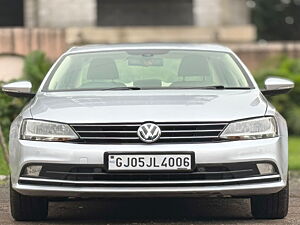 Second Hand Volkswagen Jetta Highline TDI in Surat