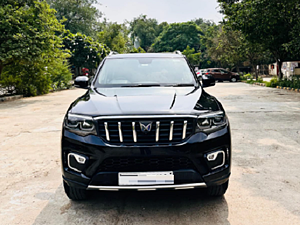 Second Hand Mahindra Scorpio Z8 L Diesel AT 4WD 7 STR [2022] in Delhi