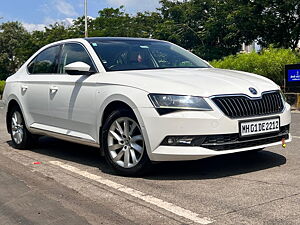 Second Hand Skoda Superb L&K TSI AT in Mumbai