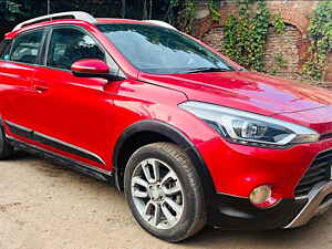 Second Hand हुंडई i20 एक्टिव 1.2 sx in कानपुर