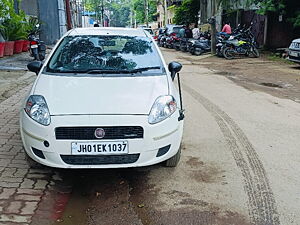 Second Hand Fiat Punto Dynamic 1.3 in Ranchi