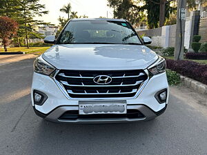 Second Hand Hyundai Creta SX Plus 1.6 AT CRDI in Chandigarh