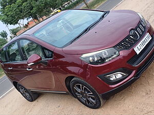 Second Hand Mahindra Marazzo M8 7 STR in Ahmedabad