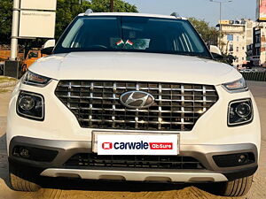 Second Hand Hyundai Venue SX 1.4 CRDi in Kanpur