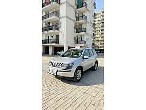 Second Hand महिंद्रा XUV500 w8 in चंडीगढ़