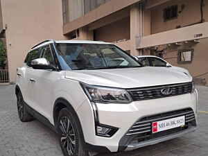 Second Hand महिंद्रा xuv300 1.5 w8 (o) [2019-2020] in नाशिक