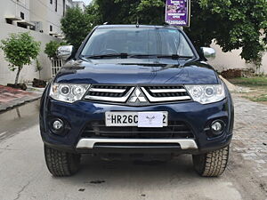 Second Hand Mitsubishi Pajero 2.5 AT in Gurgaon