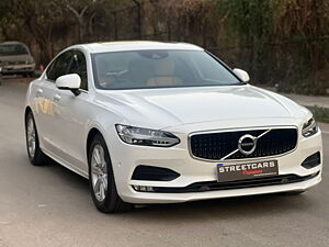 Second Hand Volvo S90 Momentum D4 [2018-2020] in Bangalore