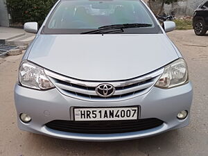 Second Hand Toyota Etios V in Chandigarh