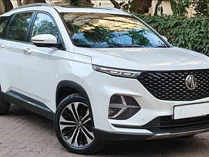 Second Hand MG Hector Plus Sharp 1.5 Petrol Turbo DCT 6-STR in Mumbai