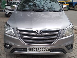 Second Hand Toyota Innova 2.5 G BS IV 7 STR in Patna