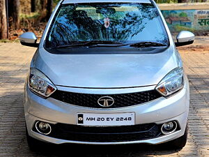 Second Hand Tata Tiago Revotron XZA in Nashik