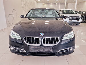 Second Hand BMW 5-Series 520d Luxury Line in Pune