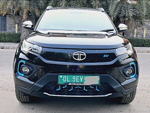 Second Hand Tata Nexon EV XZ Plus Dark Edition in Delhi