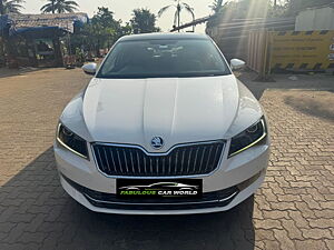 Second Hand Skoda Superb L&K TSI AT in Mumbai